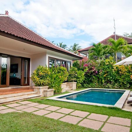 Villa Selaras Sanur Exterior foto